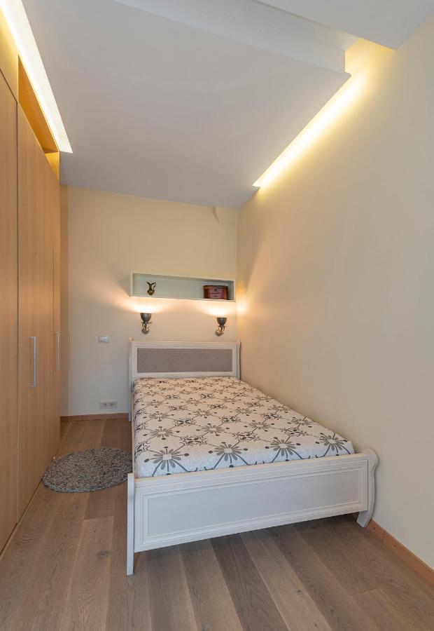 Deluxe River View Apartment By Polo Apartment Kaunas Exteriör bild